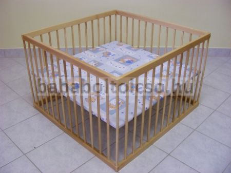 fa_jaroka_120x120_cm_emelheto_gorgos.jpg fa_jaroka_120x120_cm_emelheto_gorgos.jpg